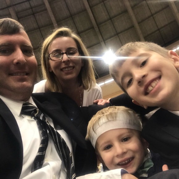 Meet your Posher, Mercedes - Picture 3 of 8